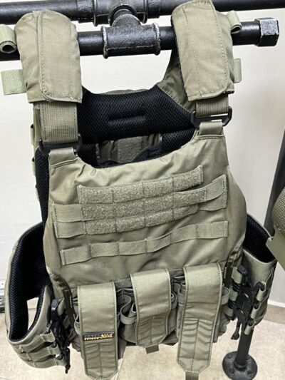 Grade 4 protective vest.